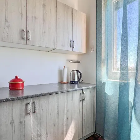 2 Bedroom Gorgeous Apartment In Pula *