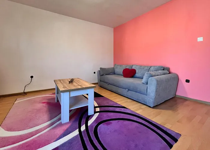 Apartment In With Wifi *